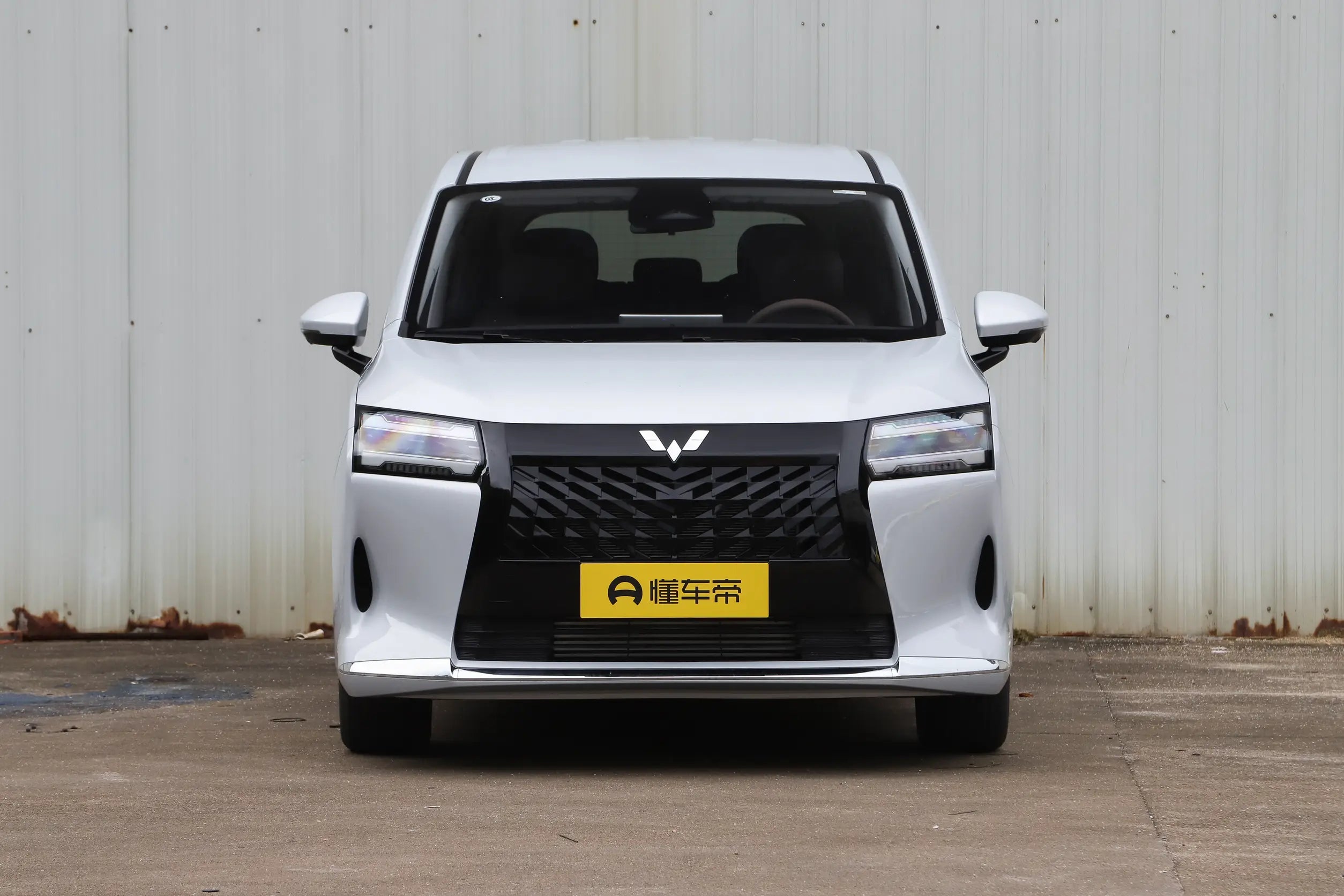 Wuling Starlight 730