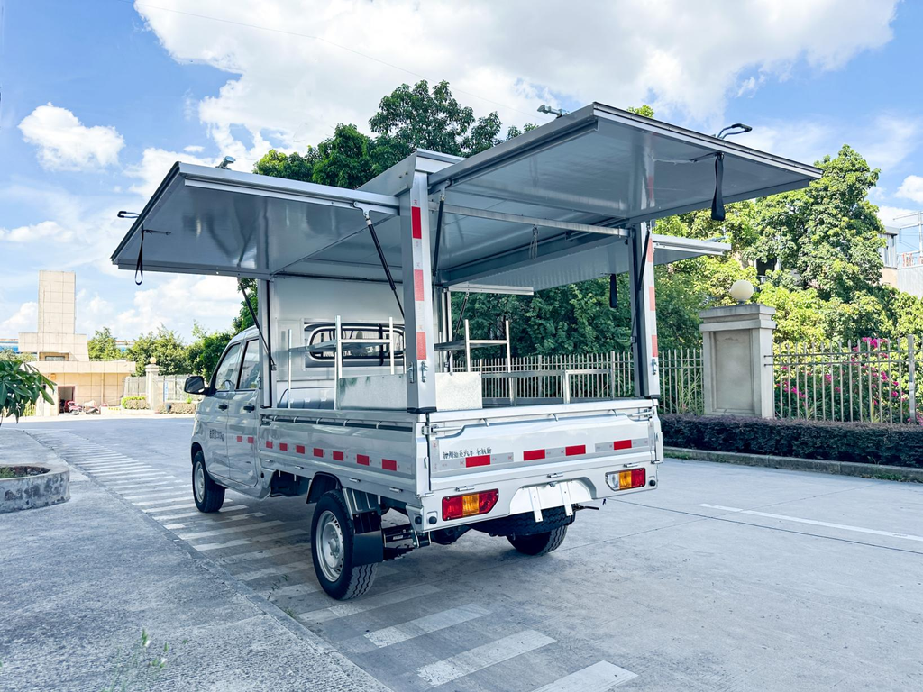 Wuling Zhiyue Rongguang New Truck Double Row Three-door Vending Van