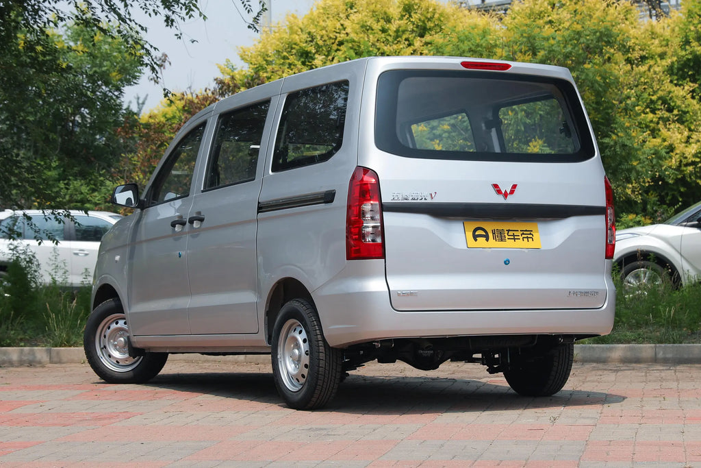 Wuling zhiguang V 1.5L
