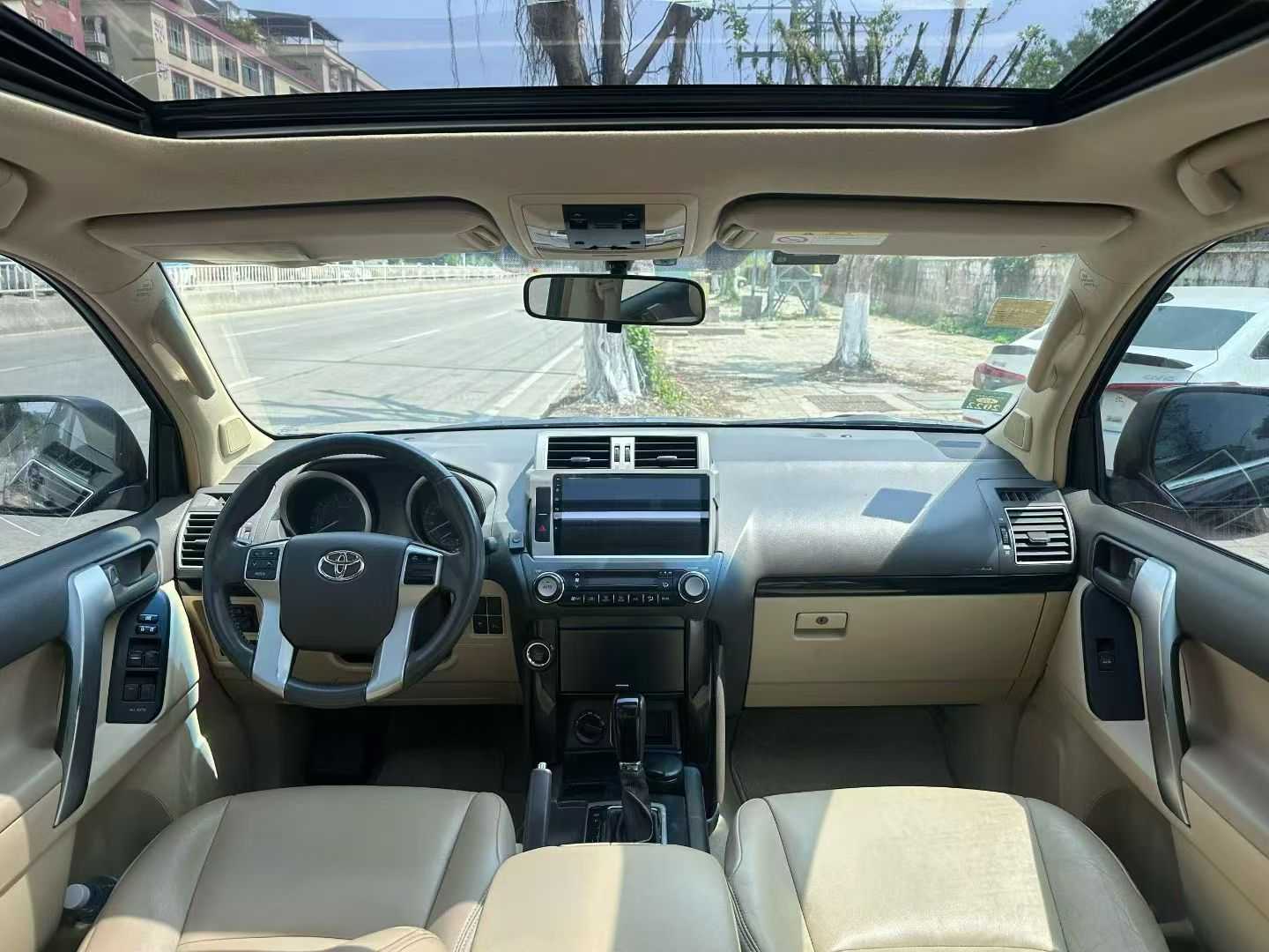 Toyota Prado 2016 2.7L Automatic