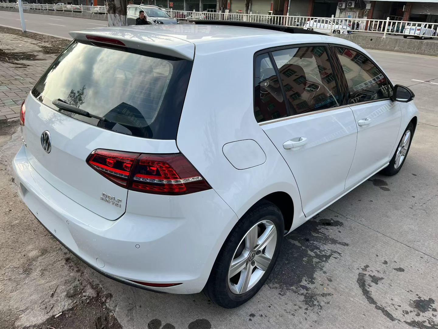 Volkswagen Golf 2015 1.4TSI Automatic