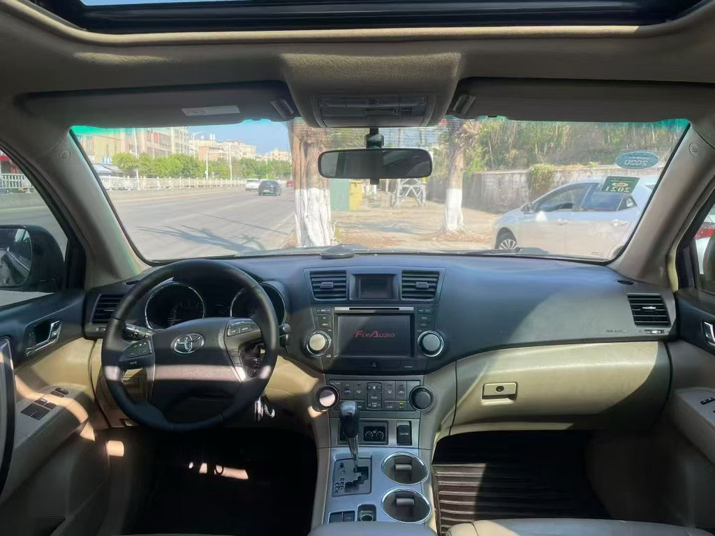 Toyota Highlander 2012 2.7L 2WD 7-Seater