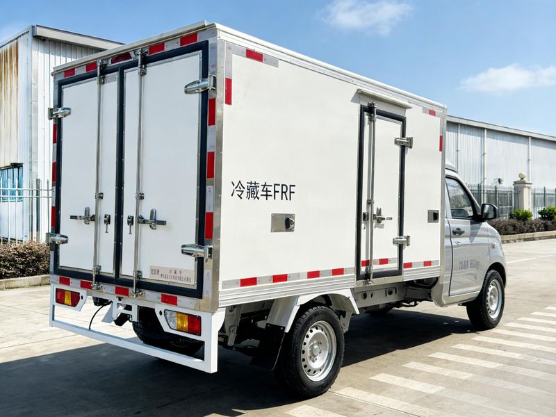 五菱 荣光新卡 冷藏车 photo 2