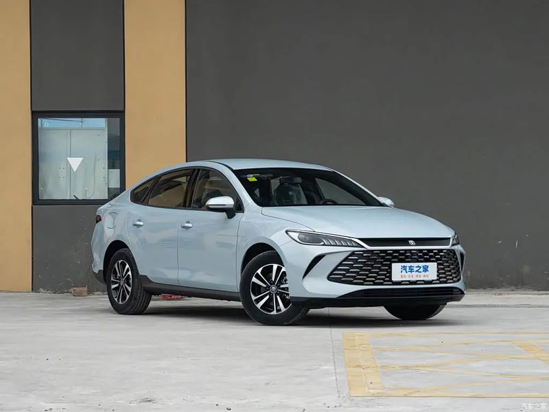 BYD Qin PLUS photo 3